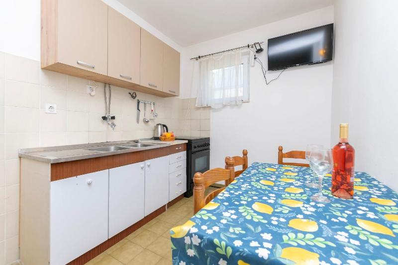 Apartments Zoran - image 8