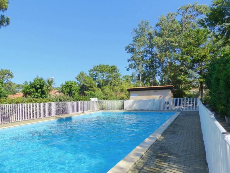 Villa Patio proche Ocean Terrasse Piscine et Parking Prive - FR-1-413-174 - image 4
