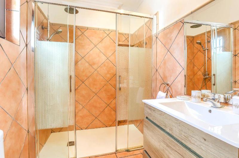 Villa Can Guaita by Villa Plus - image 8