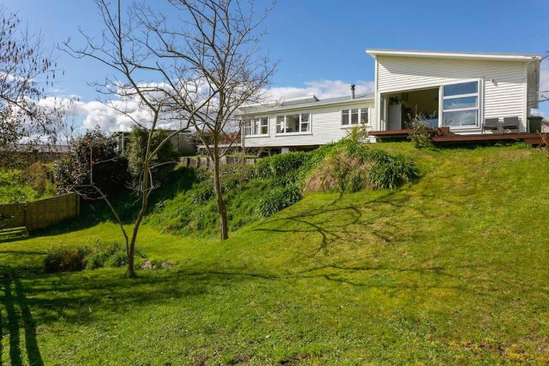 Adorable One Bedroom - Idyllic Romantic Getaway in great location - image 15