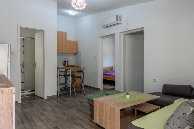 Apartments Tusla - image 17