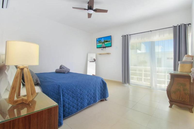 Family House with Pool in Playa del Carmen - image 32