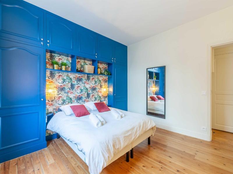High-end 75m2 apartment - Place Morny - image 31