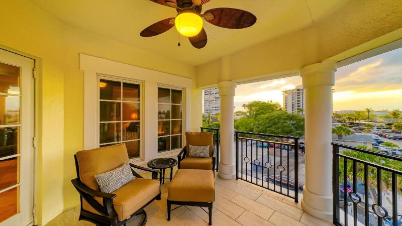 At Sun Sea Terrace - 300 (PH) - image 31