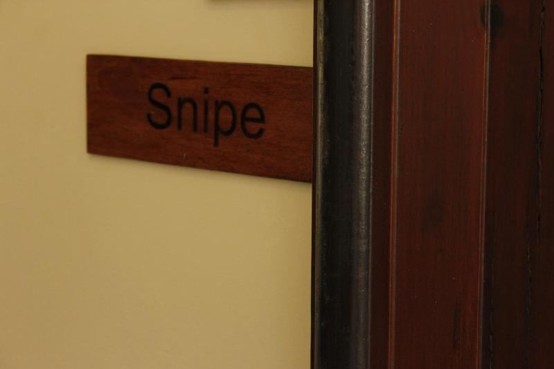 Standard King Room image 2