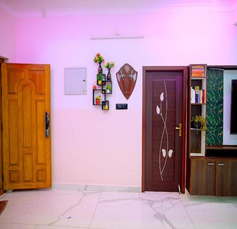 La French Villa - image 13