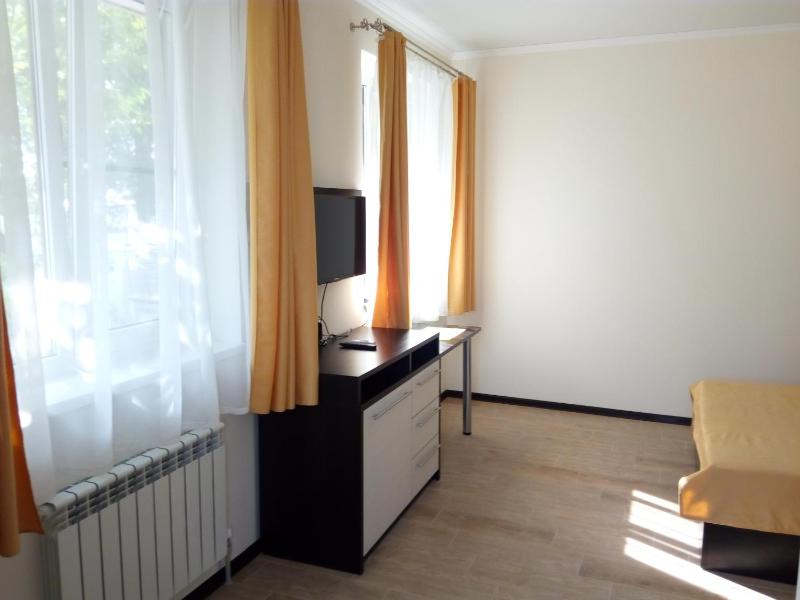 Deluxe Room image 2