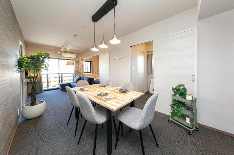 Living like hotel Hakata Premium - image 1