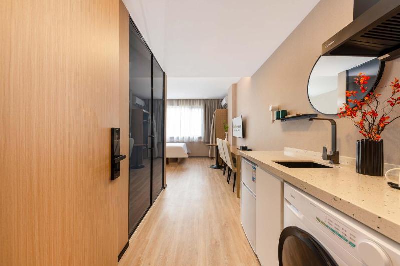 OriLive Youth Hotel Dongguan Guomao - image 5