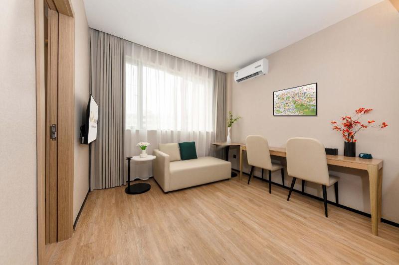 OriLive Youth Hotel Dongguan Guomao - image 13