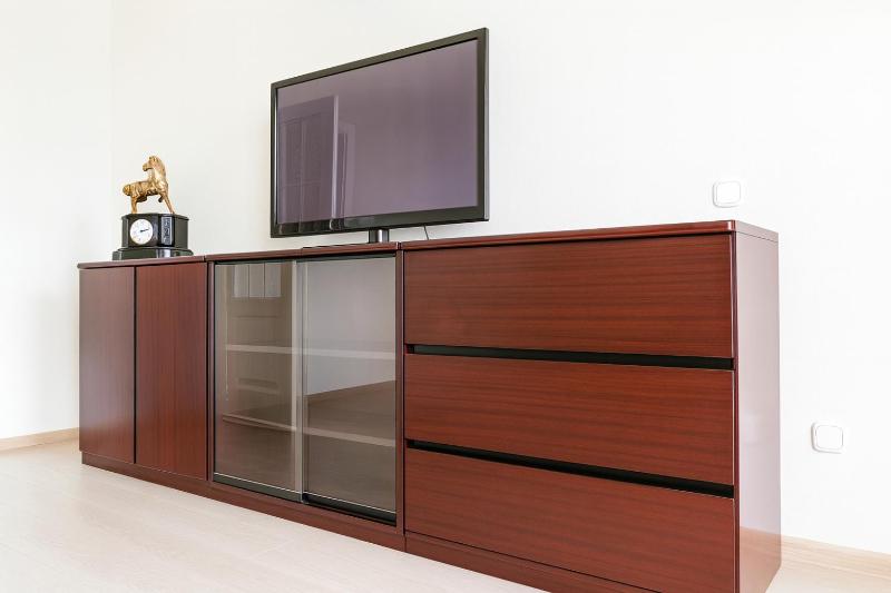 Large apartment in the center - image 9