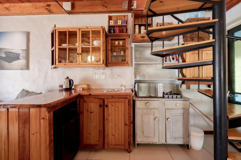 The Farmhouse Hotel - image 3