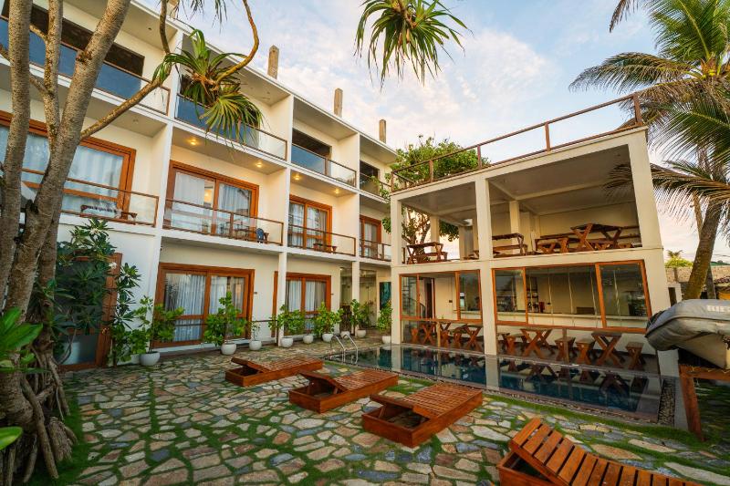 Liya Beach Ahangama - Luxury Beachfront Boutique Hotel - image 13