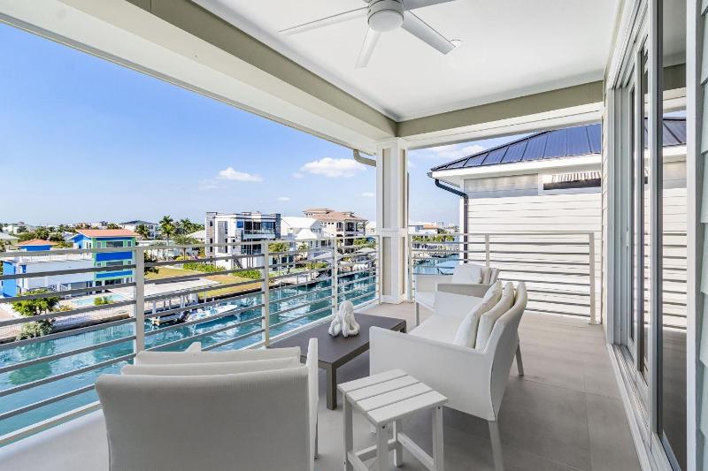 Gorgeous 6 Bedroom New Build 261 Carolina Ave- Heated Pool home - image 34