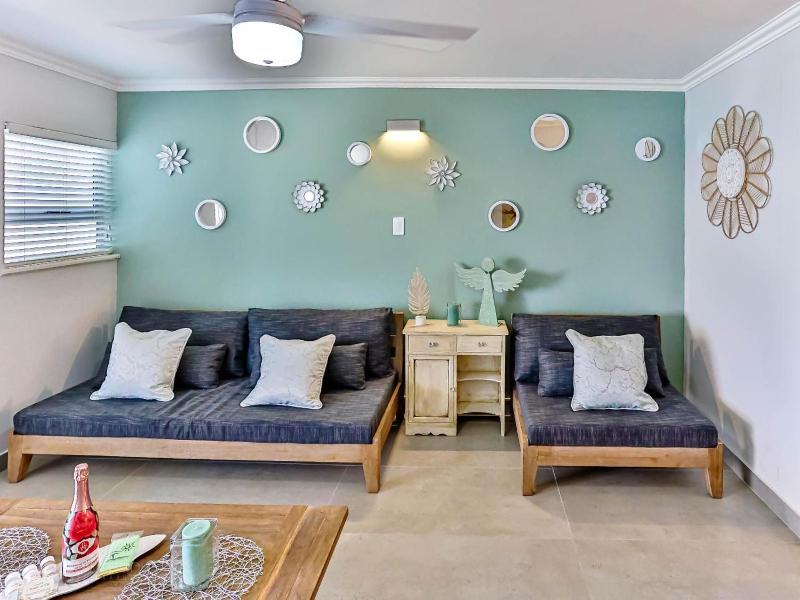 5 Frinton on Sea - image 3
