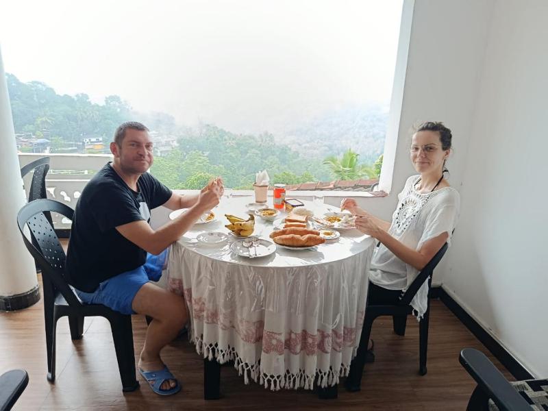 Mountain Bliss Villa Peradeniya - image 16