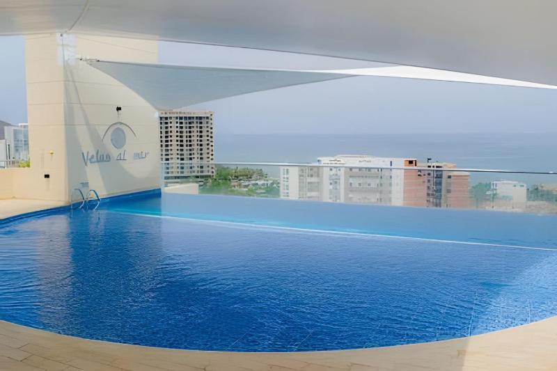 Suite moderna cerca del mar - image 6