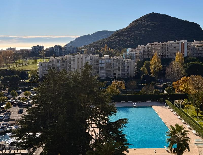 My Resid Appart Cannes Marina vue piscine - image 21