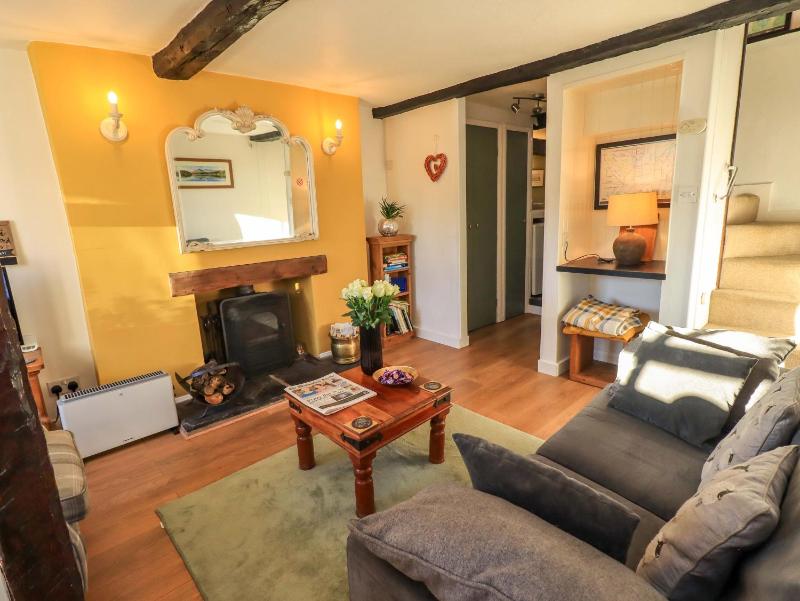 Buttonhole Cottage - image 9