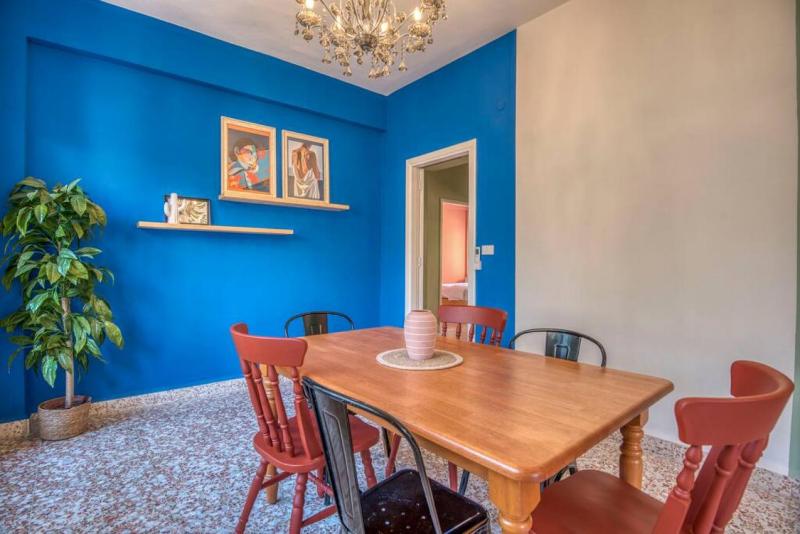 Muse 2-BR Apartment & Balcony in Mar Mikhael - image 16