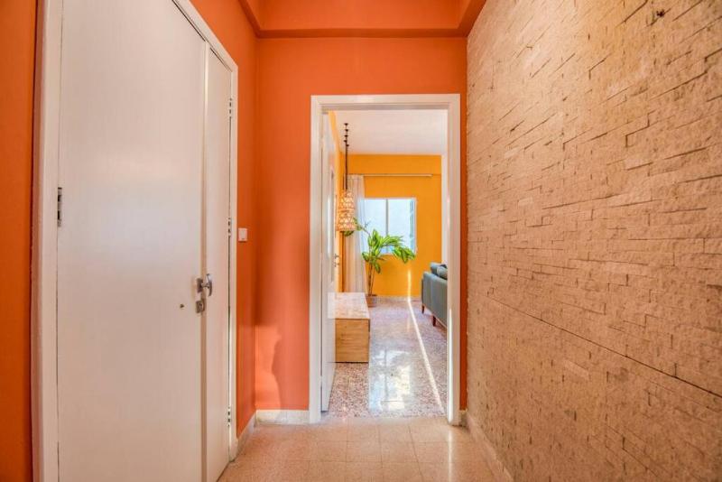 Muse 2-BR Apartment & Balcony in Mar Mikhael - image 13