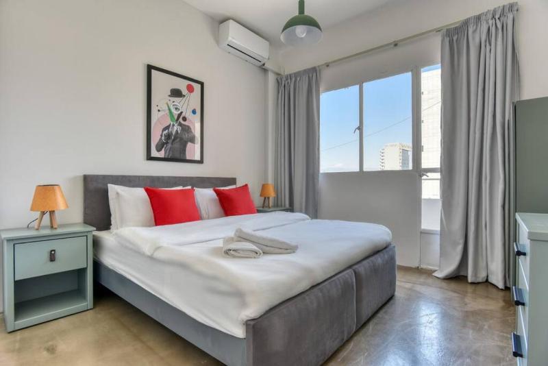 The Arch 2-BR Apt & Balcony in Mar Mkhayel - image 9