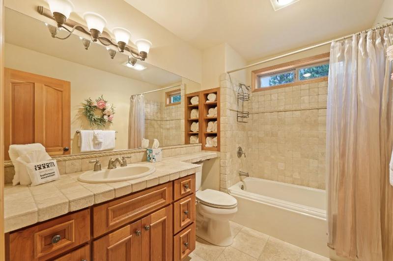 4 Tan Oak - image 20