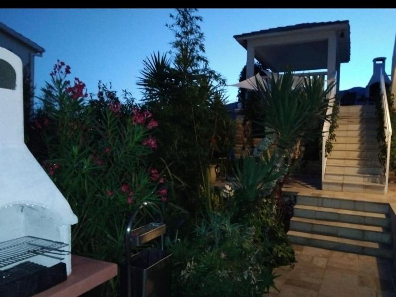 Villa Marija - Five Bedroom Villa with Terrace and Swimming Pool - image 13