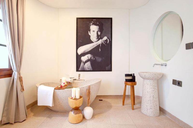 LuXXE 6bed Canggu Villa Vibes for Cool Jet Setters - image 21