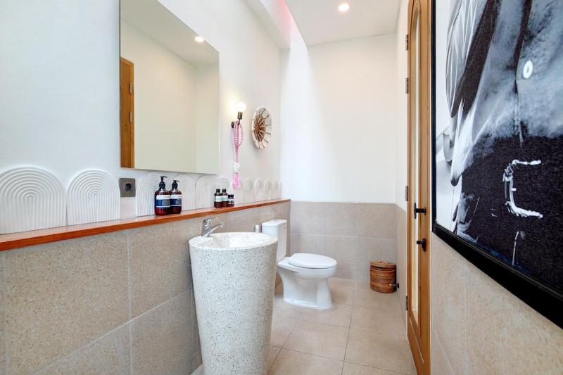 LuXXE 6bed Canggu Villa Vibes for Cool Jet Setters - image 22