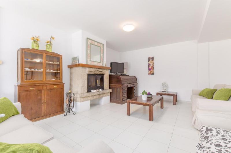 YourHouse Can Marques villa - image 36