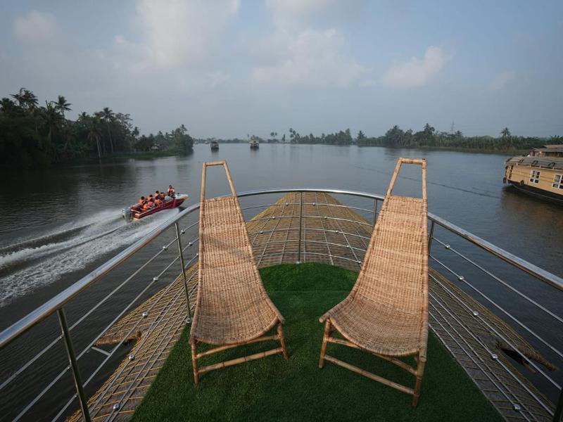 Kalappura Houseboats & Tours - image 15