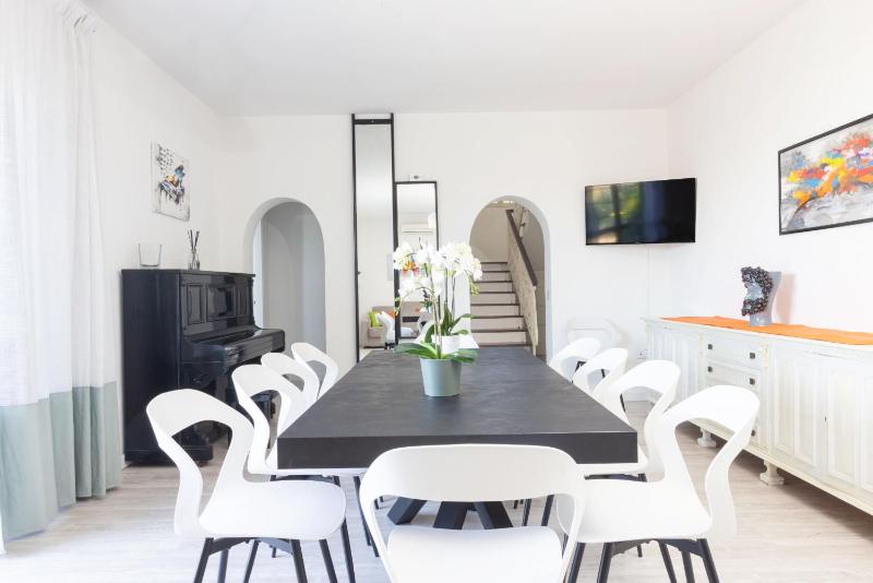 Estate4home - Villa Luisa Jacuzzi&Pool - image 18