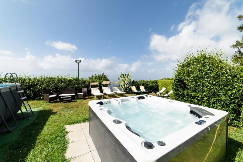 Estate4home - Villa Luisa Jacuzzi&Pool - image 13