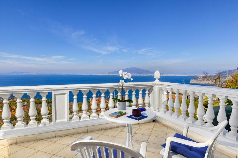 Estate4home - Villa Luisa Jacuzzi&Pool - image 30