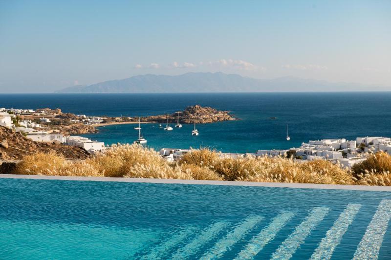 Ezio Bo Luxury Living - image 12