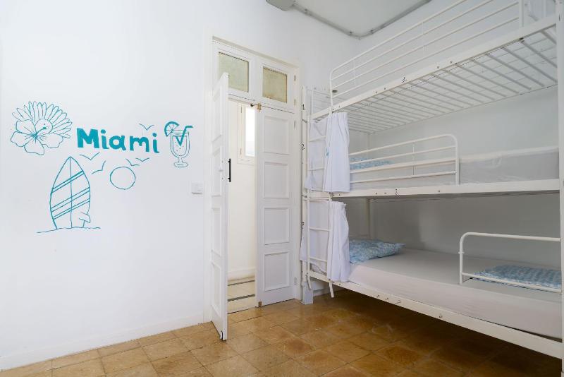 Hostel Las Palmas by Youroom - image 35