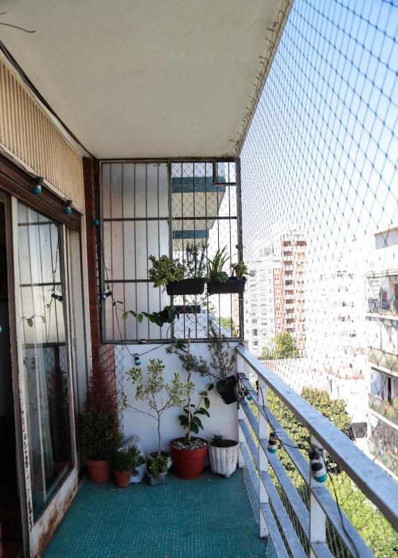 Full apartment with balcony central location - image 8