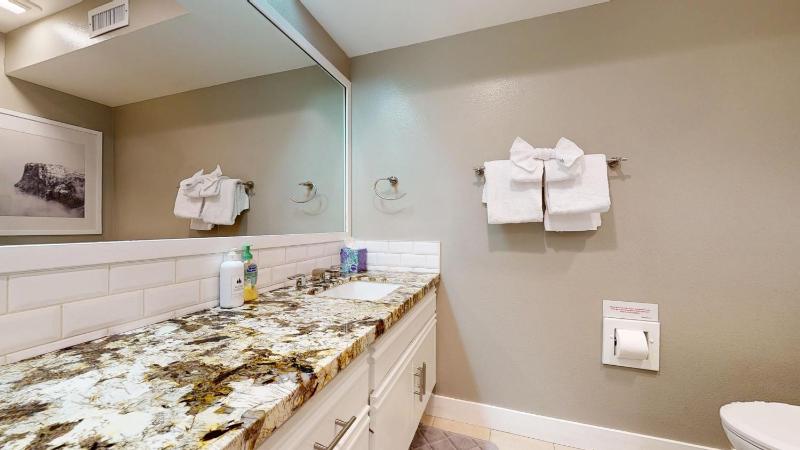 Snowcreek V #888 condo - image 32
