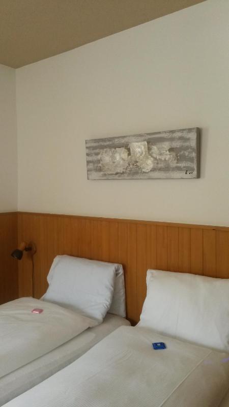 Double Room image 3