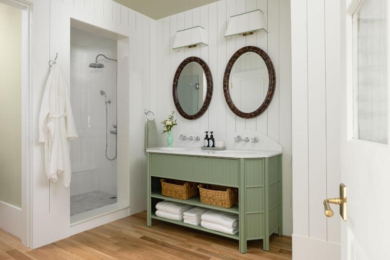 The Dunlin Auberge Collection - image 48