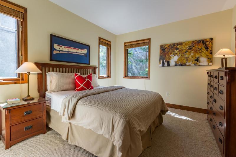 L'Altitude by Rendez-Vous Mont-Tremblant - image 26