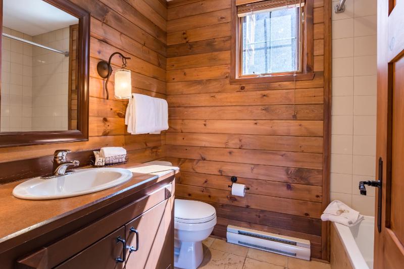 L'Altitude by Rendez-Vous Mont-Tremblant - image 7
