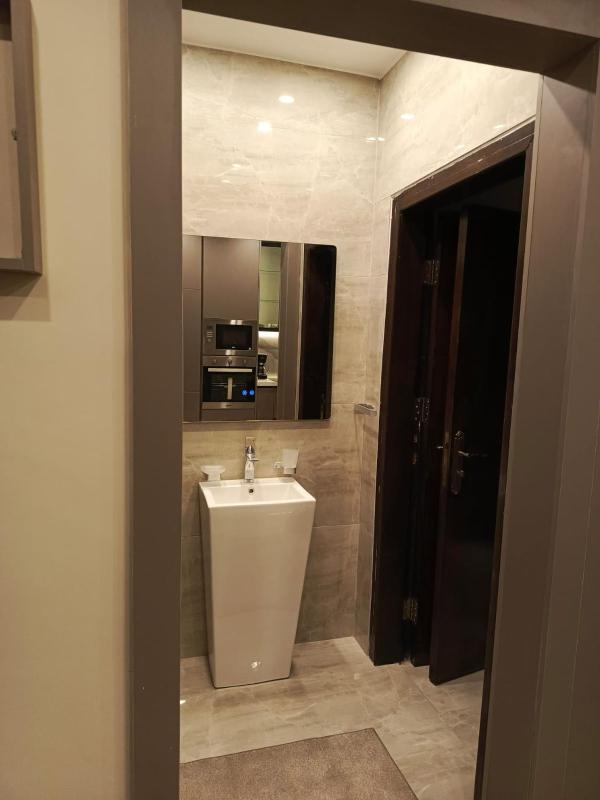 Al yaqoot apartment - image 13