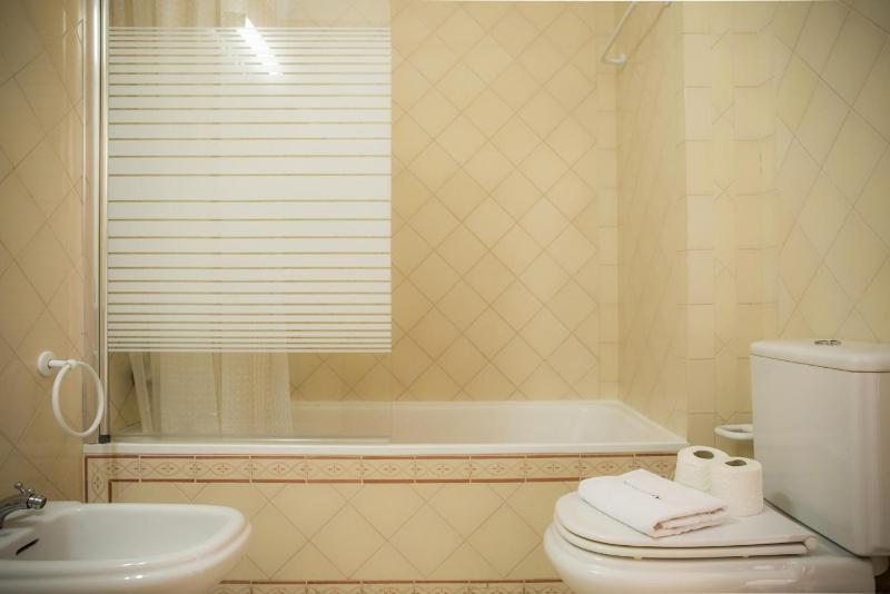 B33 - Praia do Vau Apartment - image 29