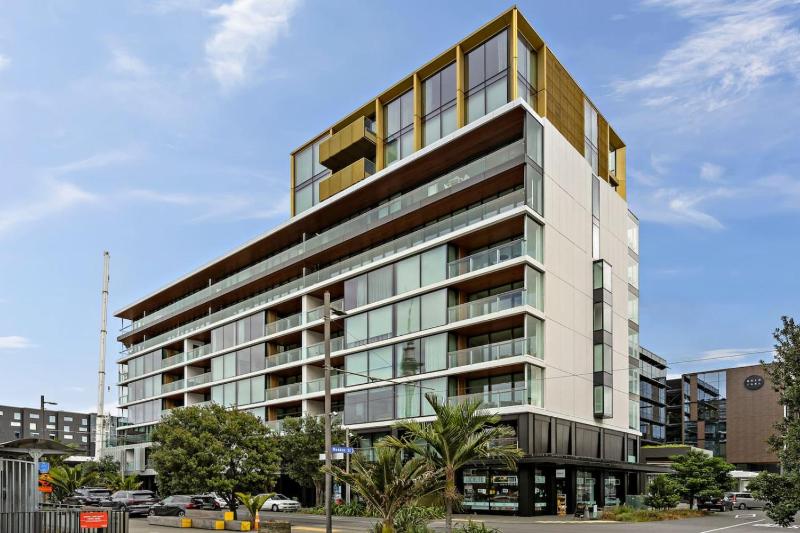 QV Stays Waterview Living in Wynyard Quarter 2 Bed - image 12