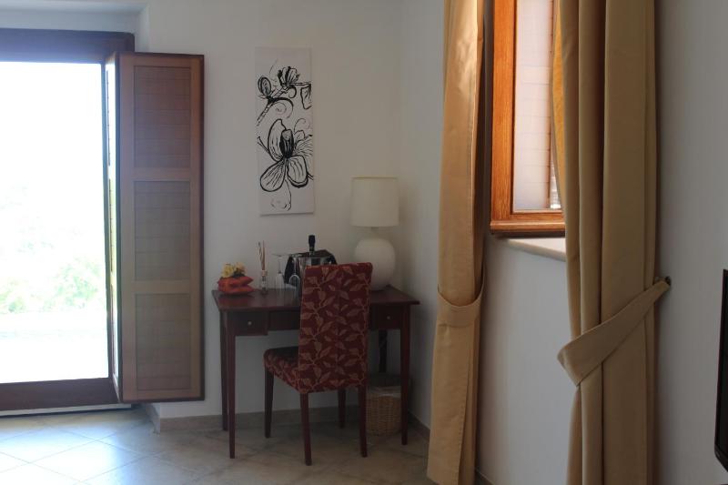 Quadruple Room image 2