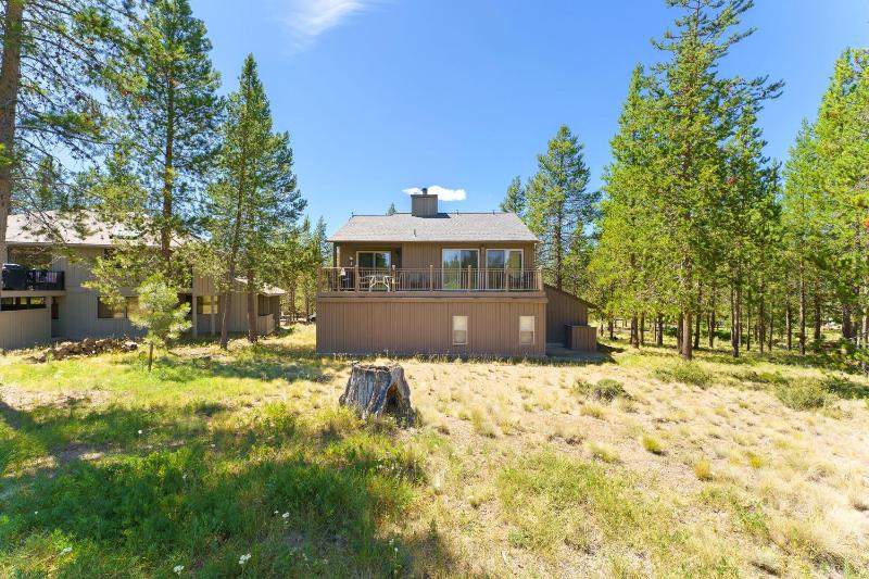 Umpqua with Golf Views Hot Tub & Ping Pong - image 24