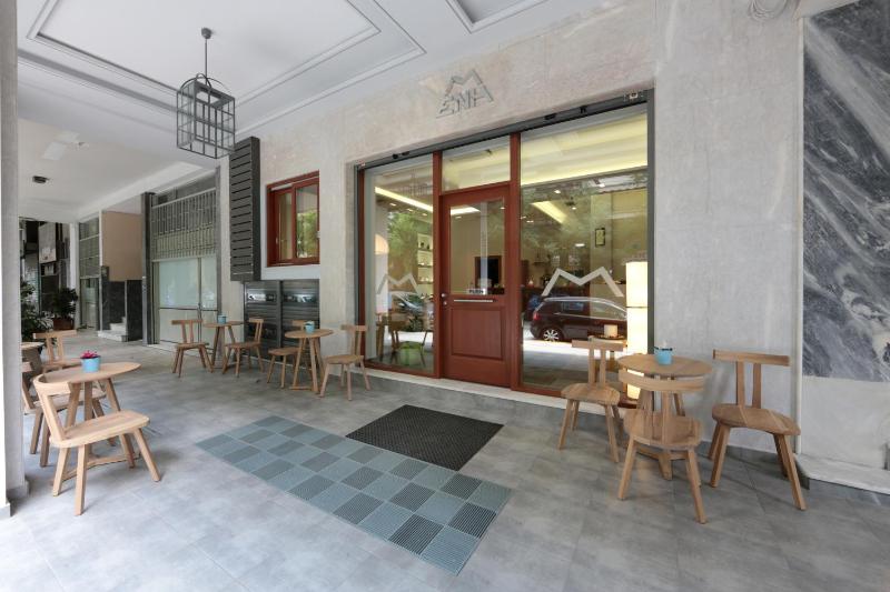 Meni Apartments - image 10