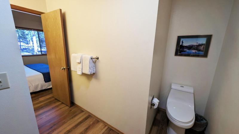 Alpine Hot Tub Retreat with SHARC Access - image 50